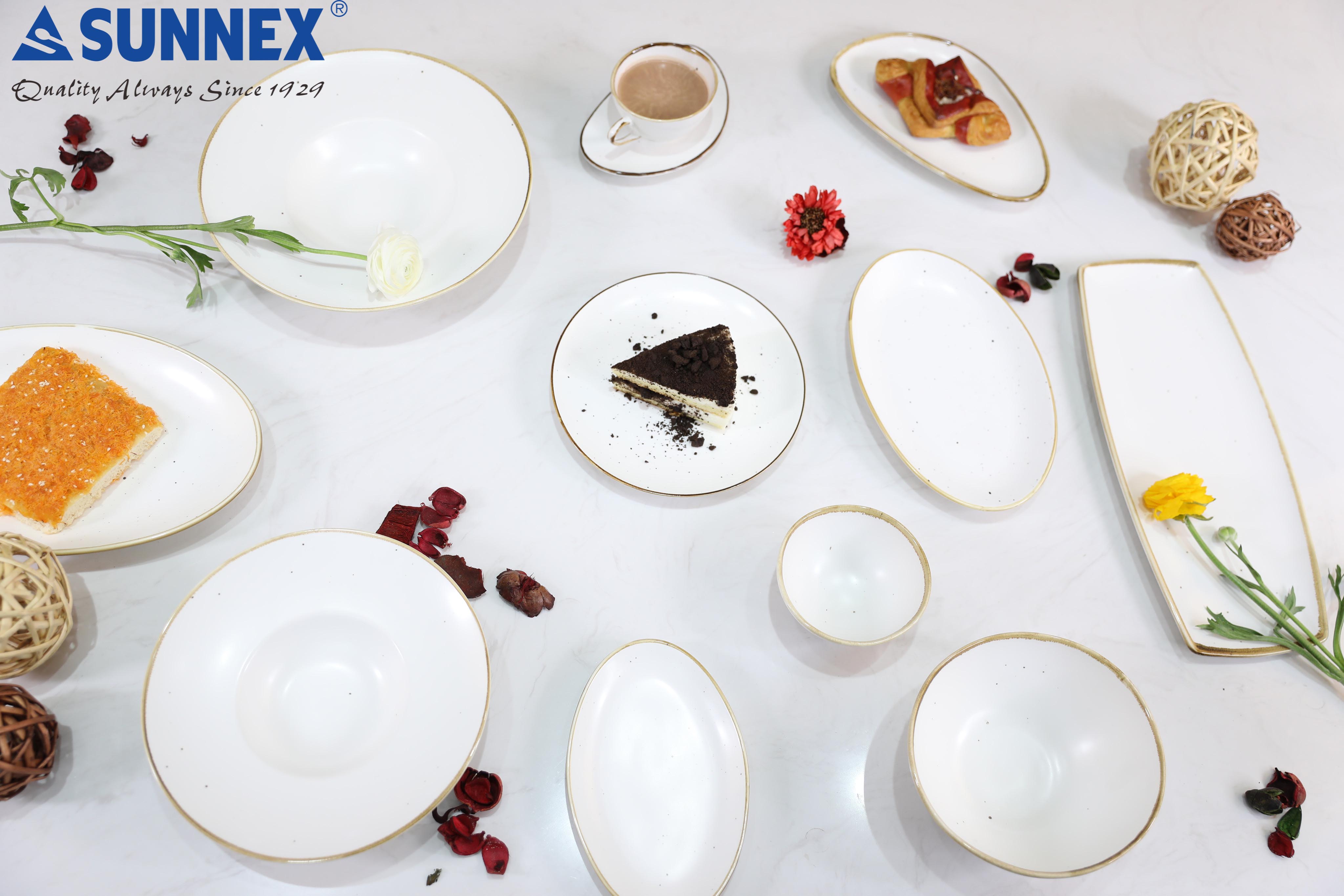 Sunnex håndmalet porcelæn